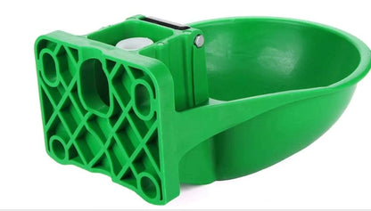 3L Green Unbreakable Plastic Automatic Cow Water Bowl Dispenser | Durable Livestock Drinking Waterer for Cattle, Goats & Sheep
