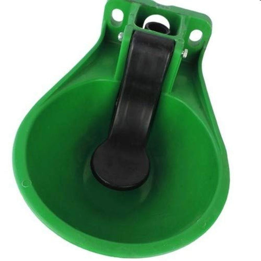 3L Green Unbreakable Plastic Automatic Cow Water Bowl Dispenser | Durable Livestock Drinking Waterer for Cattle, Goats & Sheep