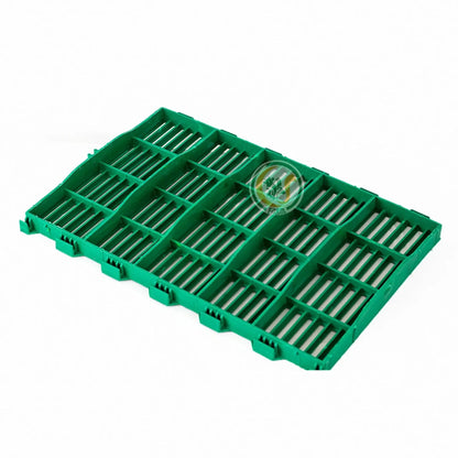 Plastic Slatted Floor 2 x 1.3 ft (60 x 40 cm) – Pack of 10 | Heavy Duty Non-Slip Flooring for Goat Sheds, Dog Kennels & Pet Cages CJ farms and Agritech