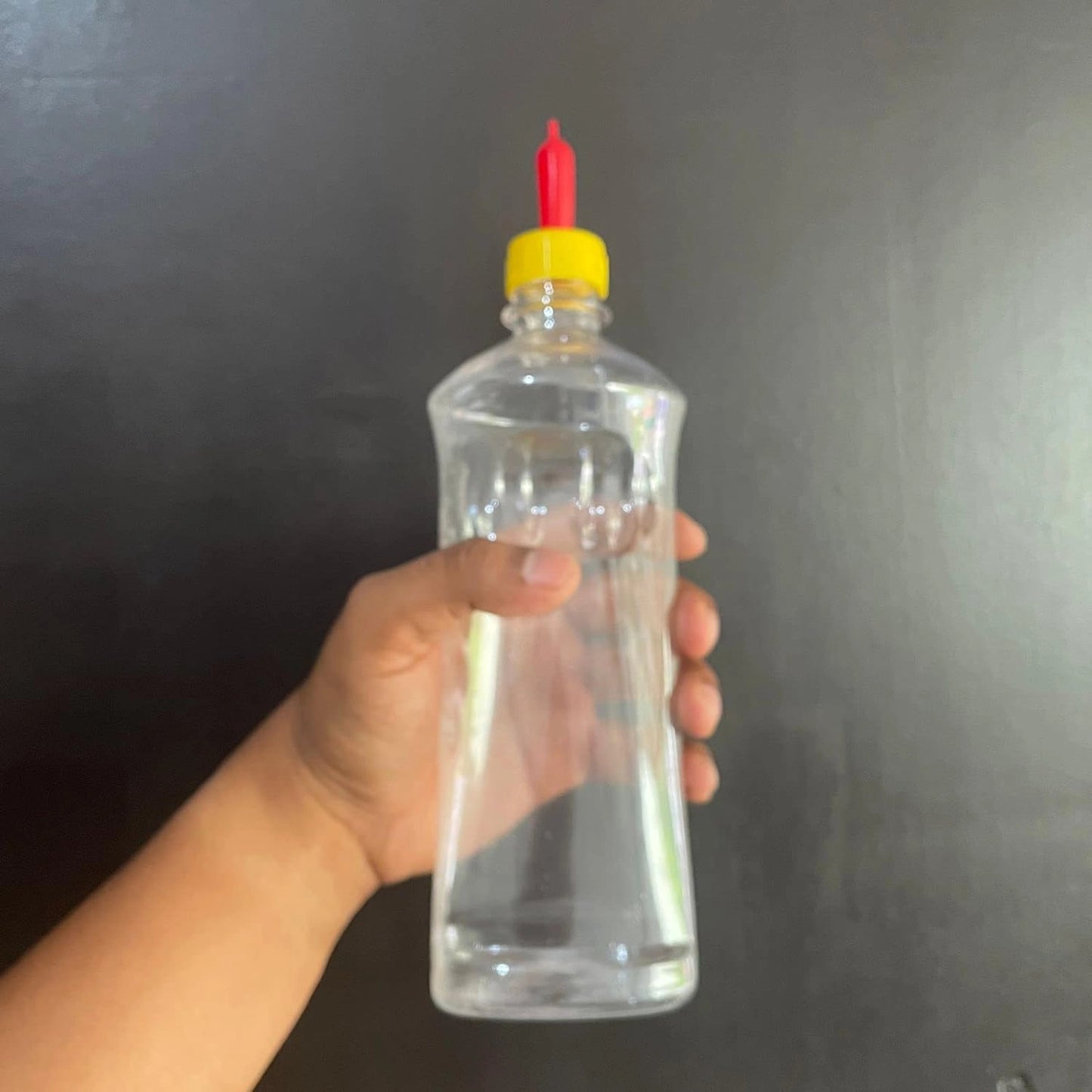 500ml Milk Bottle with Extra Nipple - Ideal for Feeding Baby Goats and Small Animals